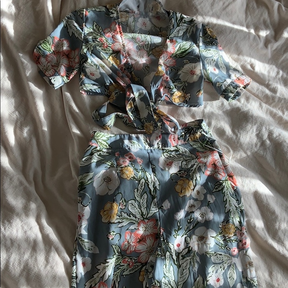 Floral two piece set!